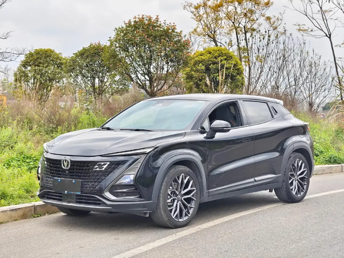 2022 ChangAn UNI-T 1.5T 188HP L4 7DCT