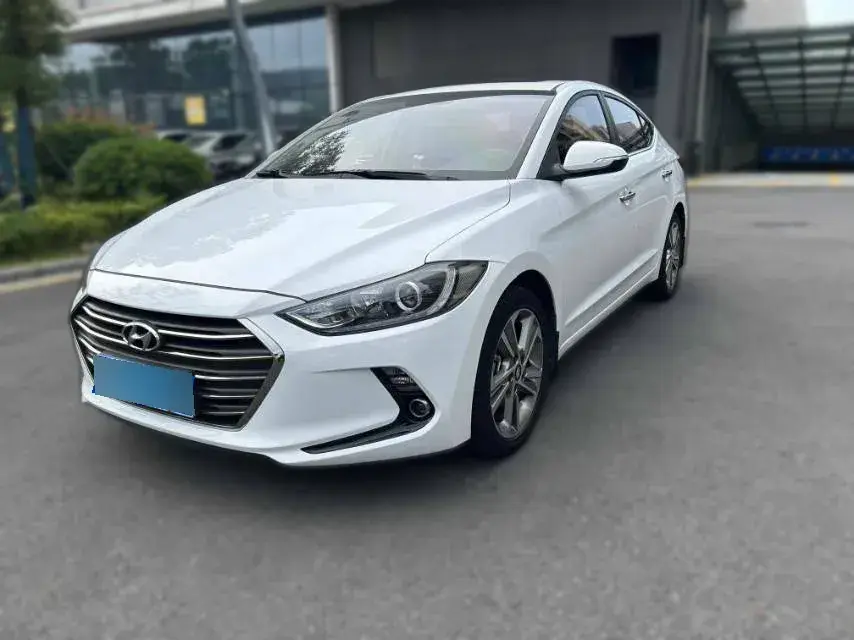 2016 Hyundai Elantra 1.6L 130HP L4 6AT
