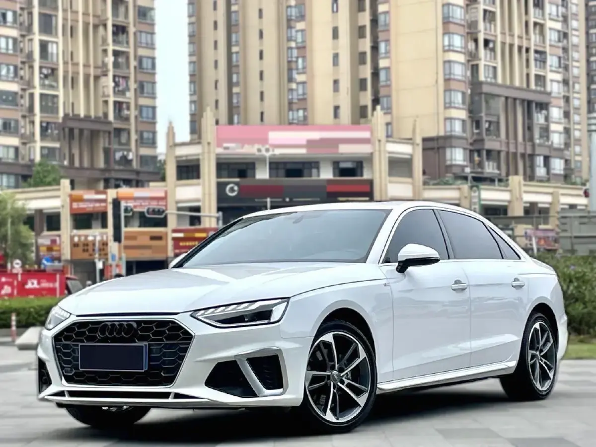 2020 Audi A4L 2.0T 150HP L4 7DCT