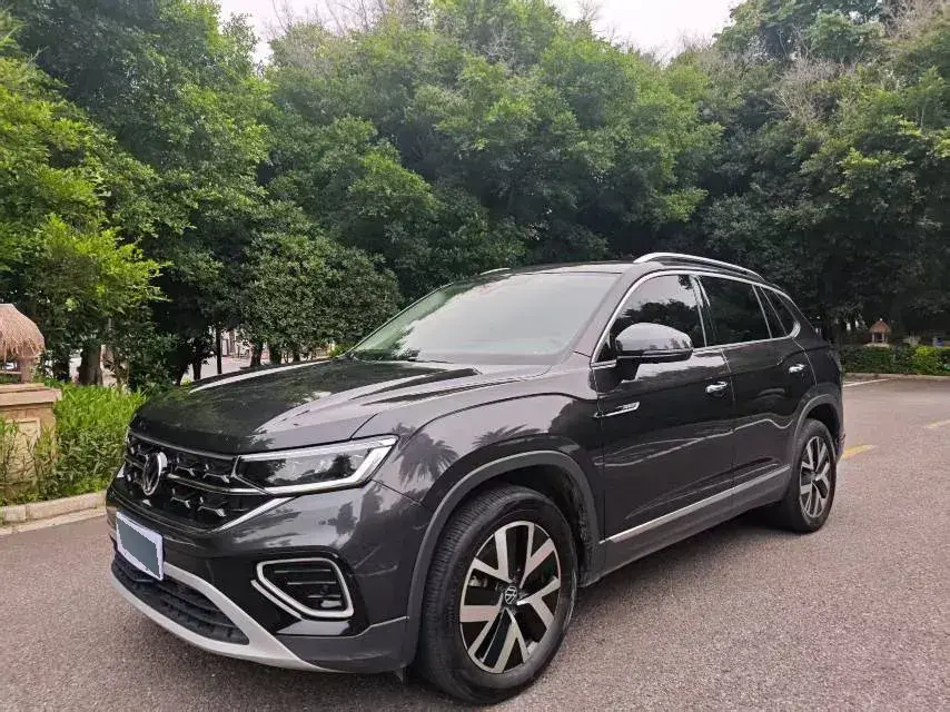 2023 Volkswagen Tayron 2.0T 186HP L4 7DCT