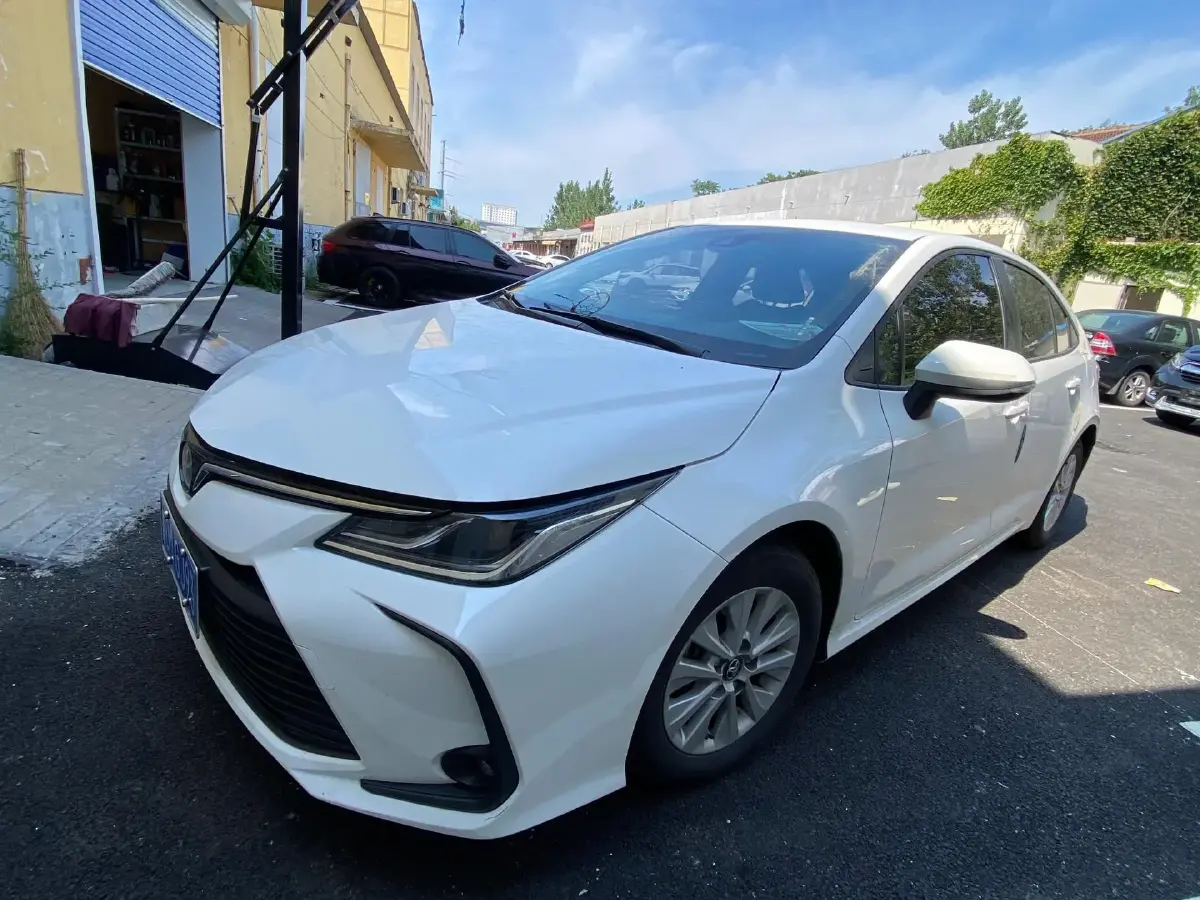 2021 Toyota Corolla 1.2T 116HP L4 CVT