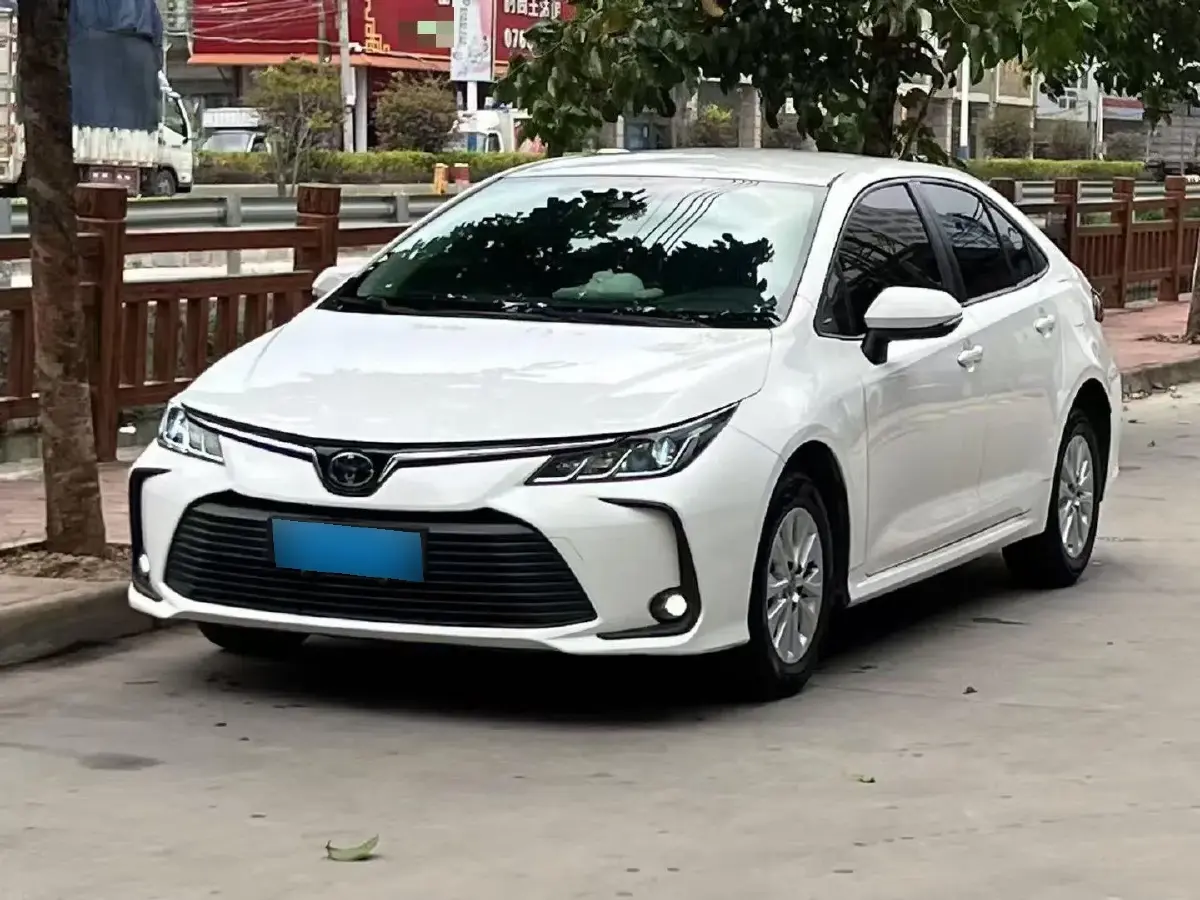 2019 Toyota Corolla 1.2T 116HP L4 CVT