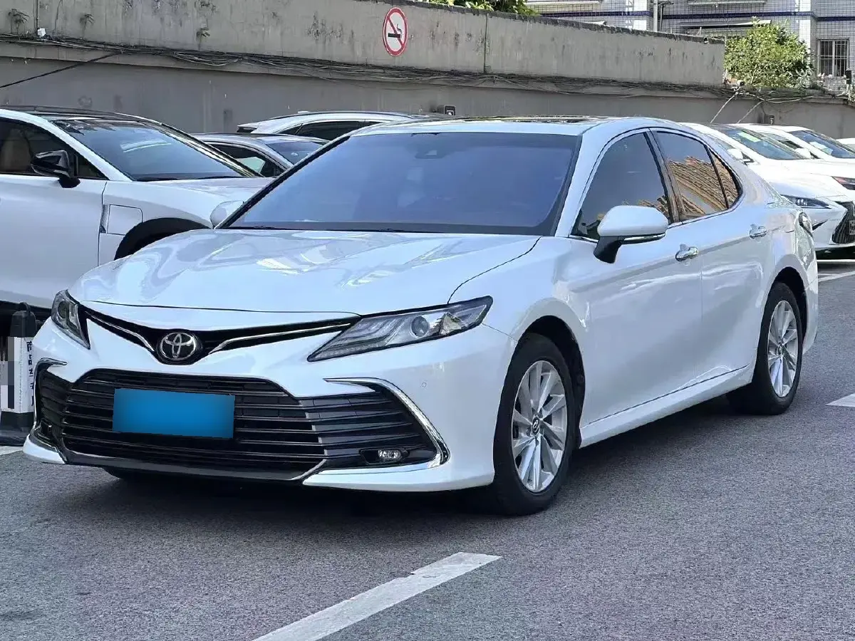 2021 Toyota Camry 2.0L 178HP L4 CVT
