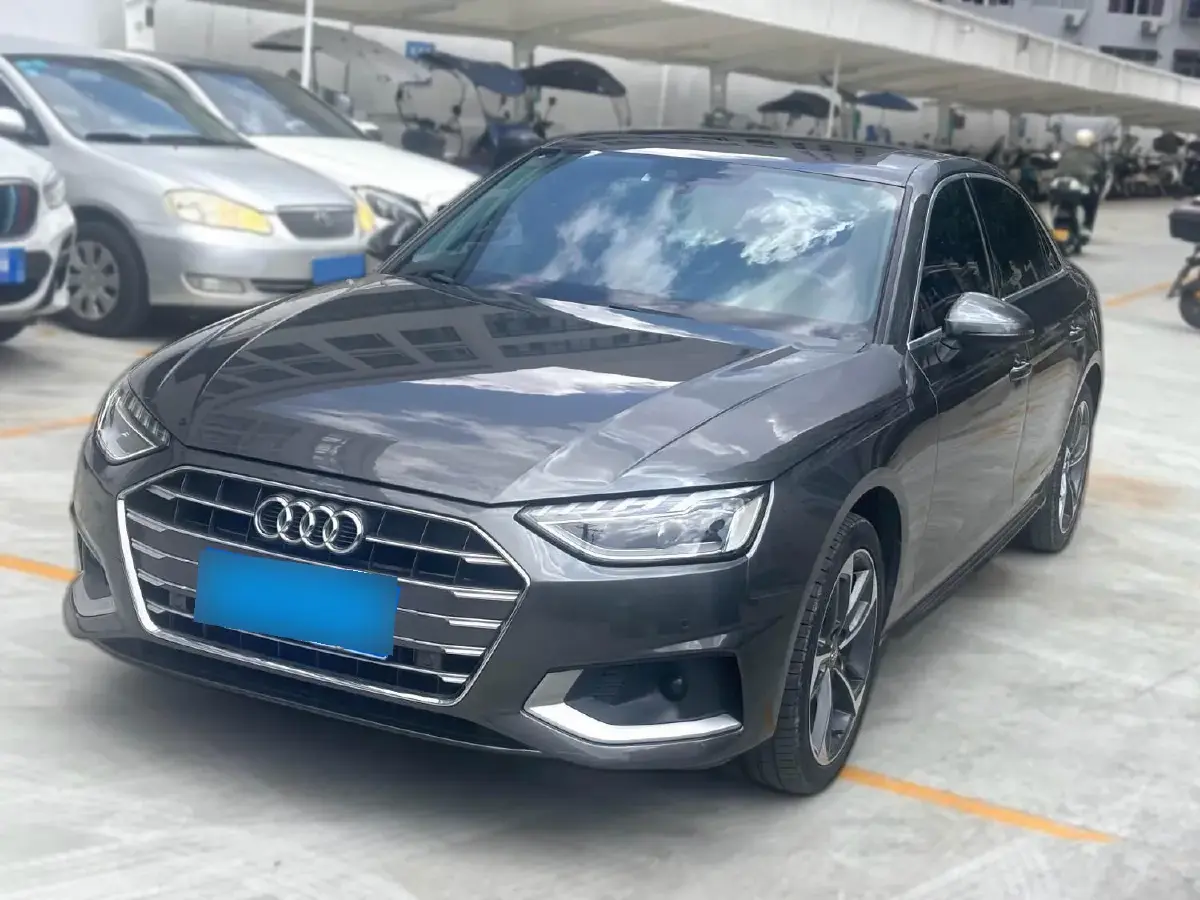 2020 Audi A4L 2.0T 150HP L4 7DCT