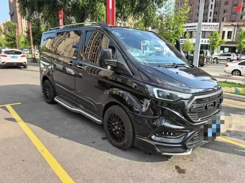 2023 Ford Tourneo 2.0T 220HP L4 9AT,autocango,china used car exporter,china ev exporter,chinese used car exporter,chinese used ev exporter