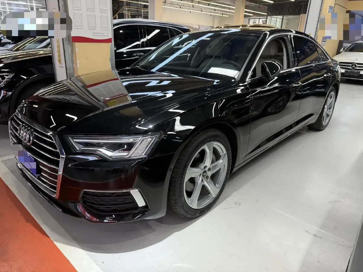 2022 Audi A6L 2.0T 224HP L4 7DCT