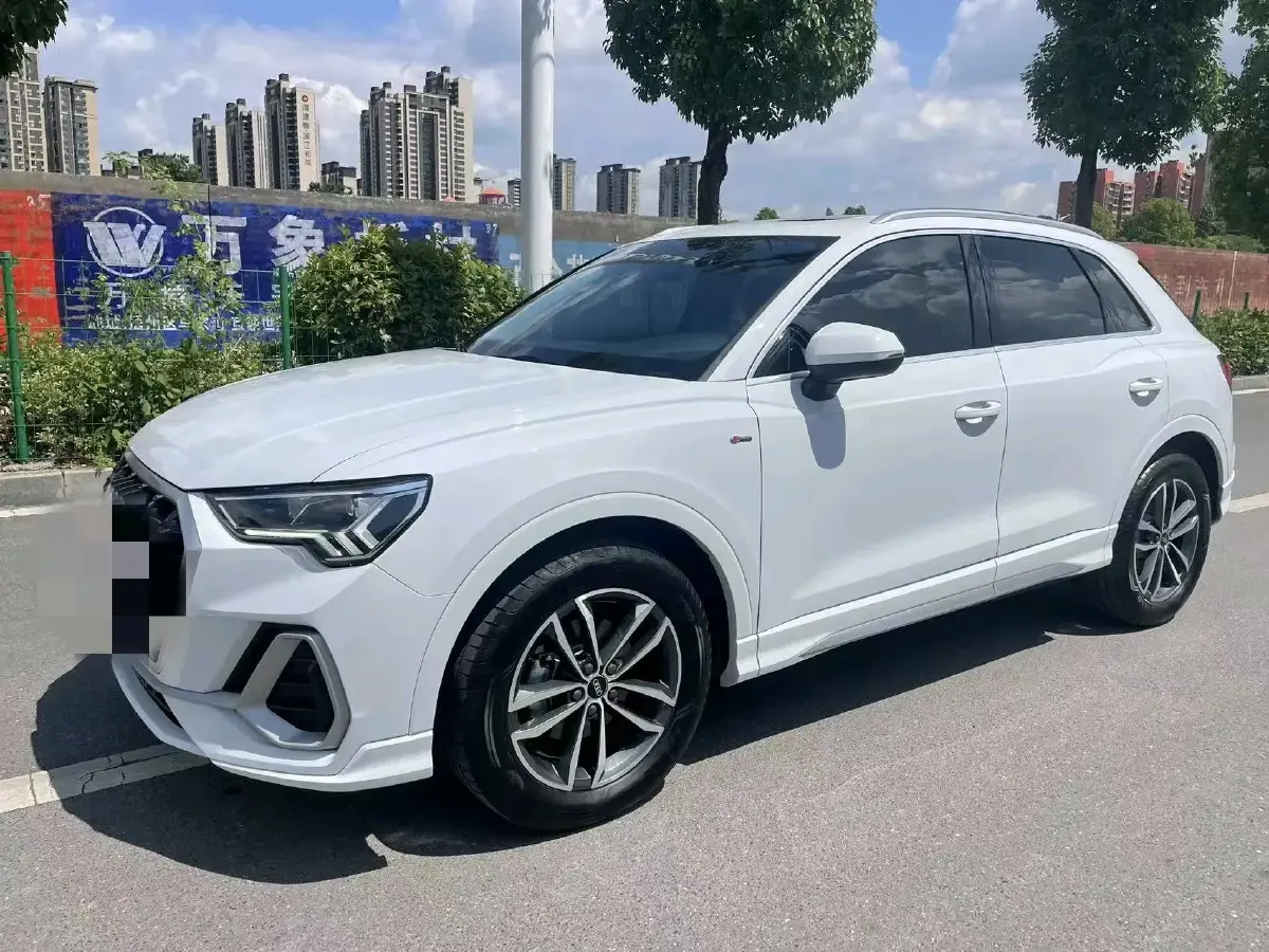 2022 Audi Q3 1.4T 150HP L4 7DCT