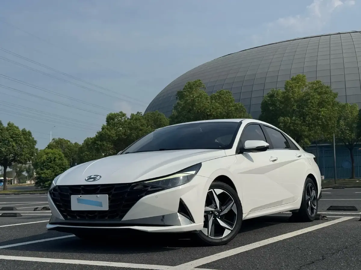 2021 Hyundai Elantra 1.4T 140HP L4 7DCT