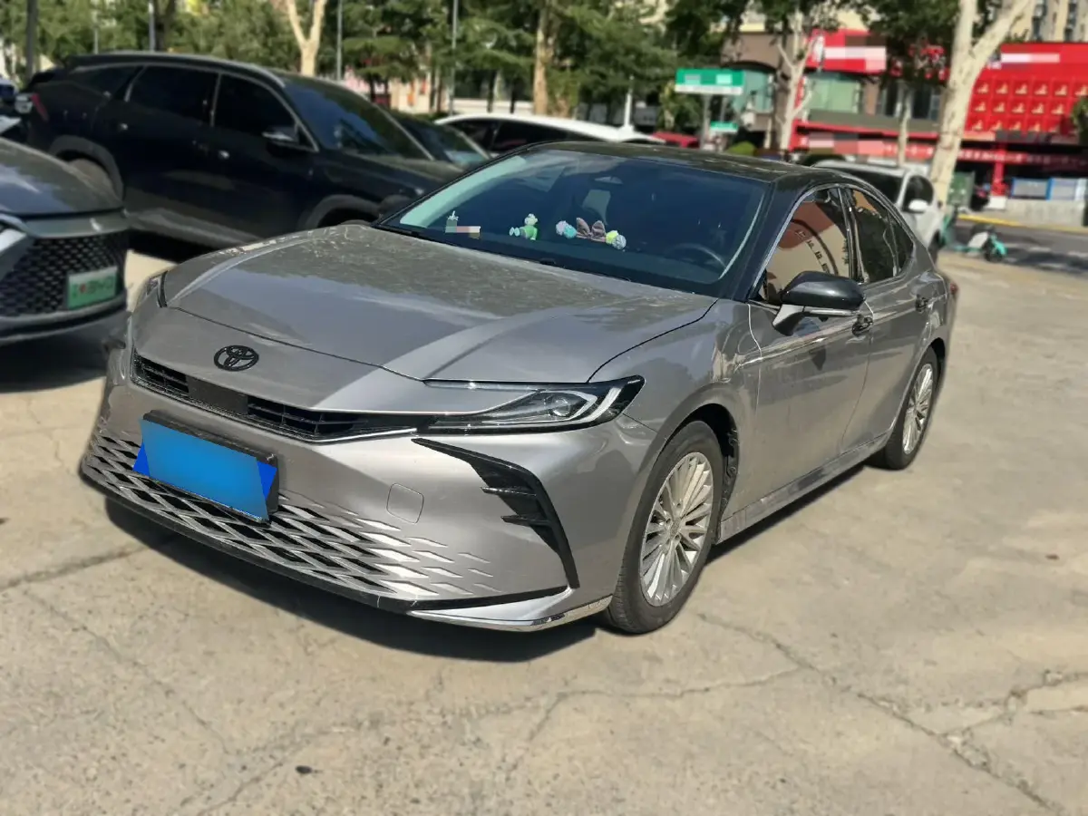 2024 Toyota Camry 2.0L 173HP L4 CVT