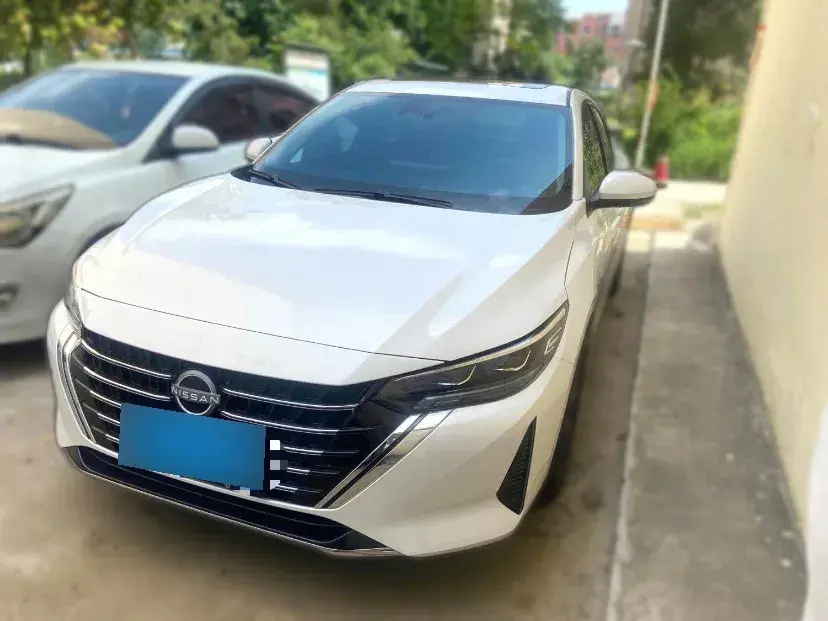 2023 Nissan Sylphy 1.6L 135HP L4 CVT