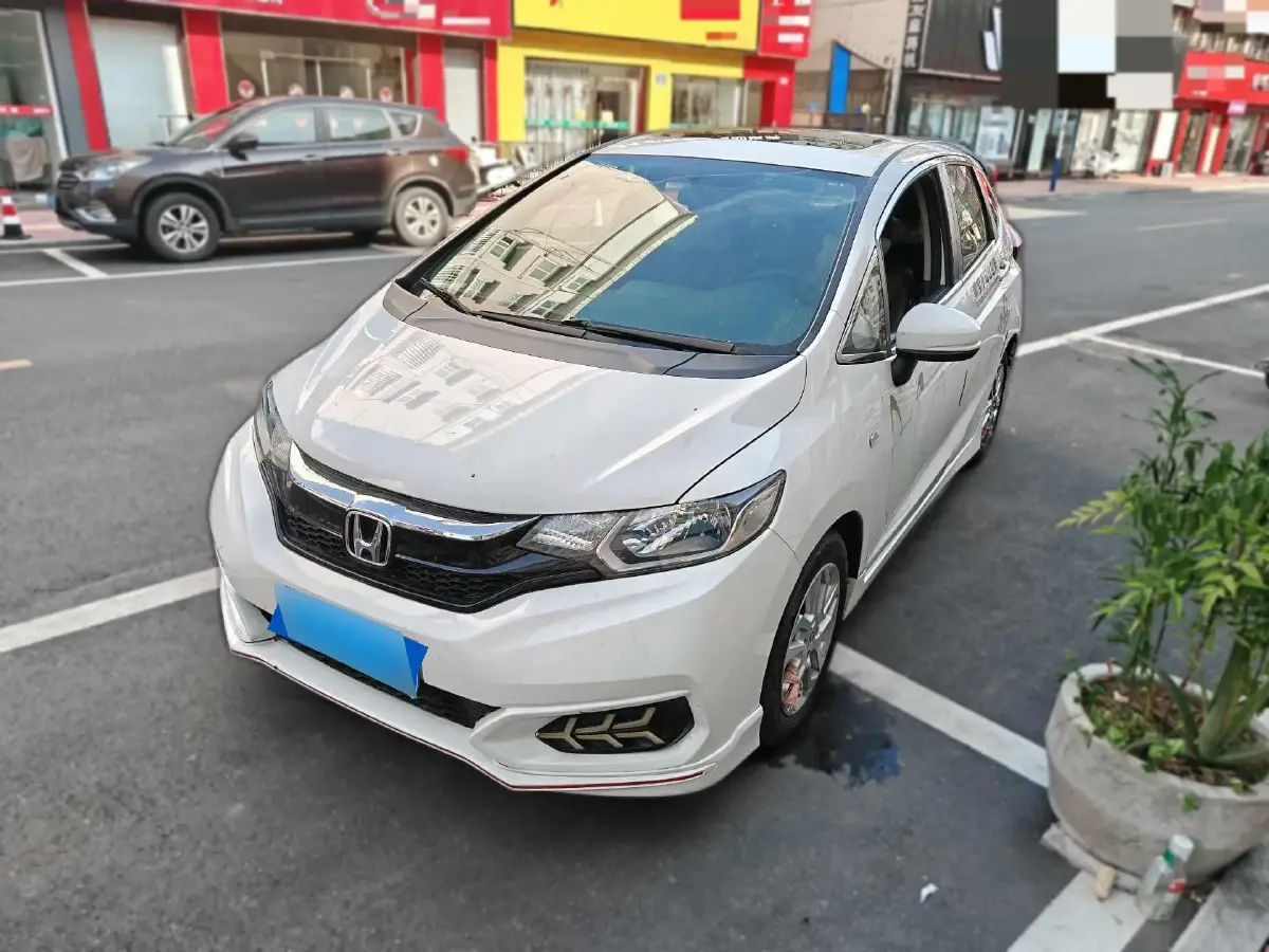 2020 Honda Fit 1.5L 131HP L4 CVT