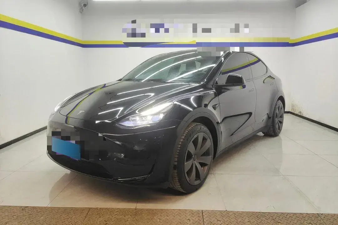 2022 Tesla Model Y BEV 60KWH