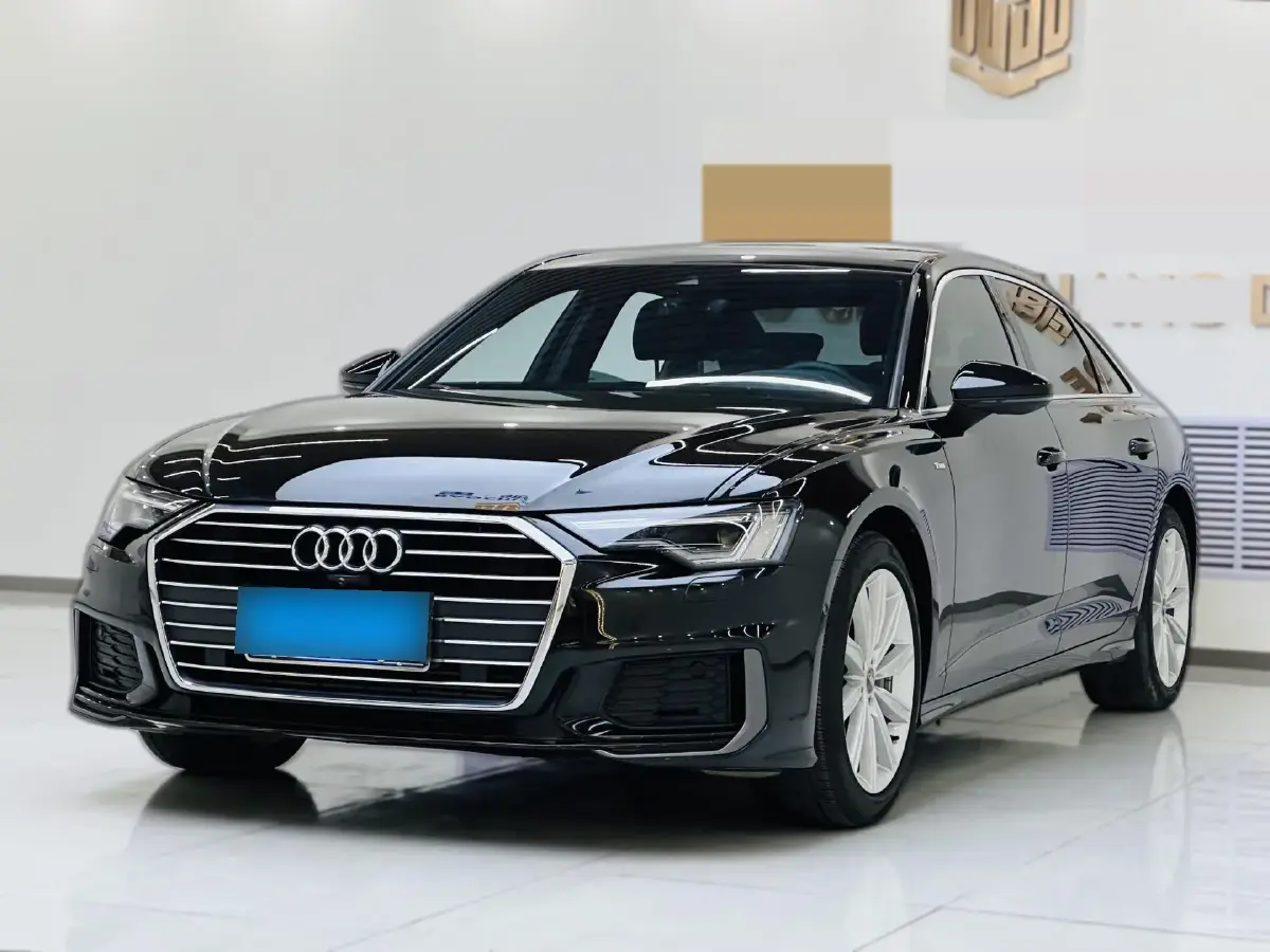 2022 Audi A6L 2.0T 224HP L4 7DCT