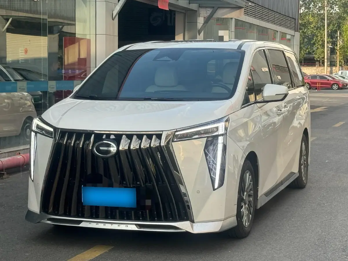 2023 GAC Trumpchi M8 2.0T 252HP L4 8AT