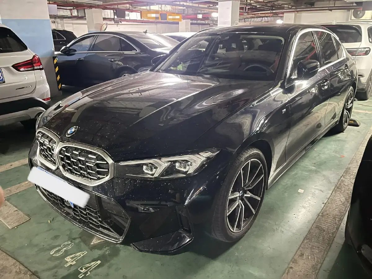 2025 BMW 3 Series 2.0T 184HP L4 8AT