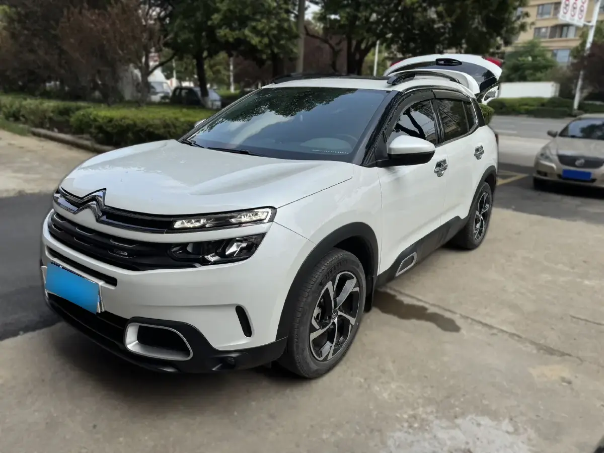 2021 Citroen C5 Aircross 1.6T 170HP L4 8AT