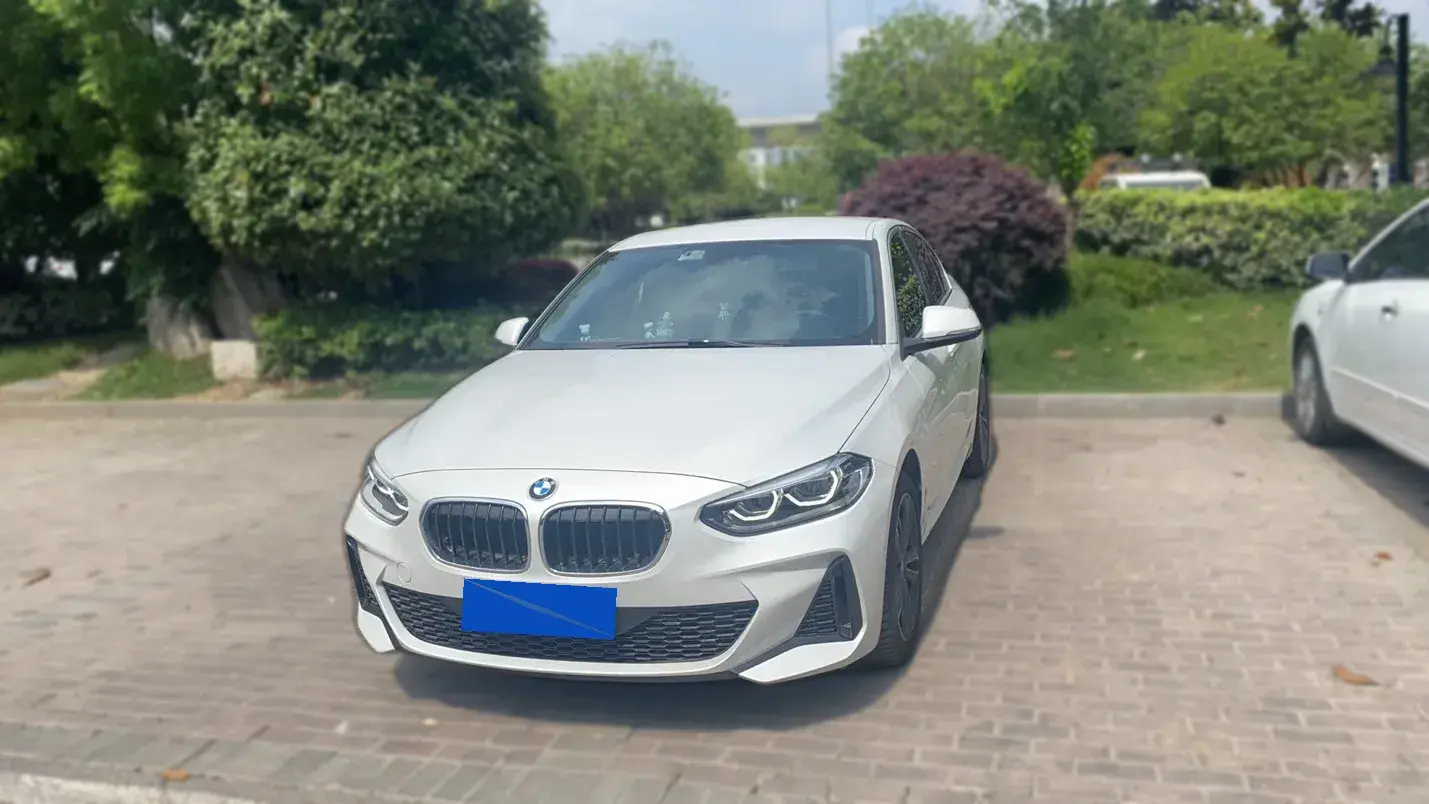 2021 BMW 1 Series 1.5T 140HP L3 7DCT