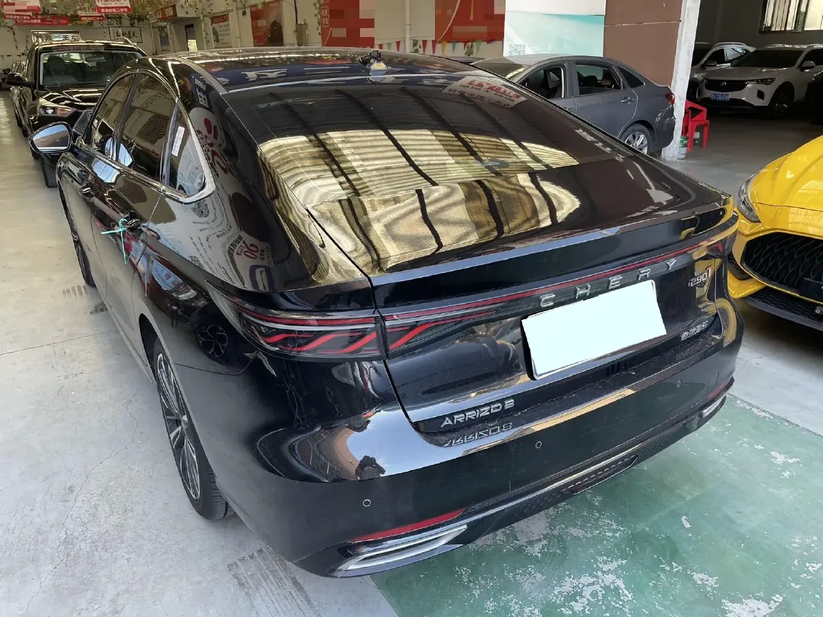 2025 Chery Arrizo 8 Pro 1.6T 197HP L4 7DCT,autocango,china used car exporter,china ev exporter,chinese used car exporter,chinese used ev exporter