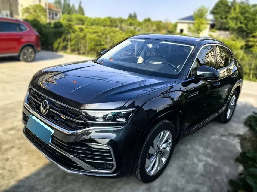 2020 Volkswagen Tayron X 2.0T 186HP L4 7DCT