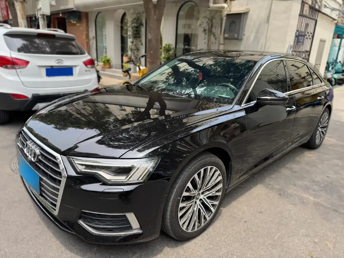 2022 Audi A6L 2.0T 224HP L4 7DCT