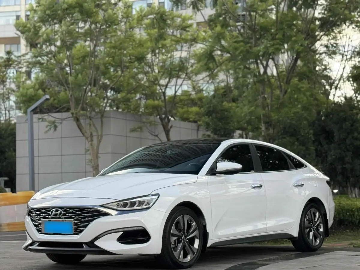 2019 Hyundai La Festa 1.6T 190HP L4 7DCT