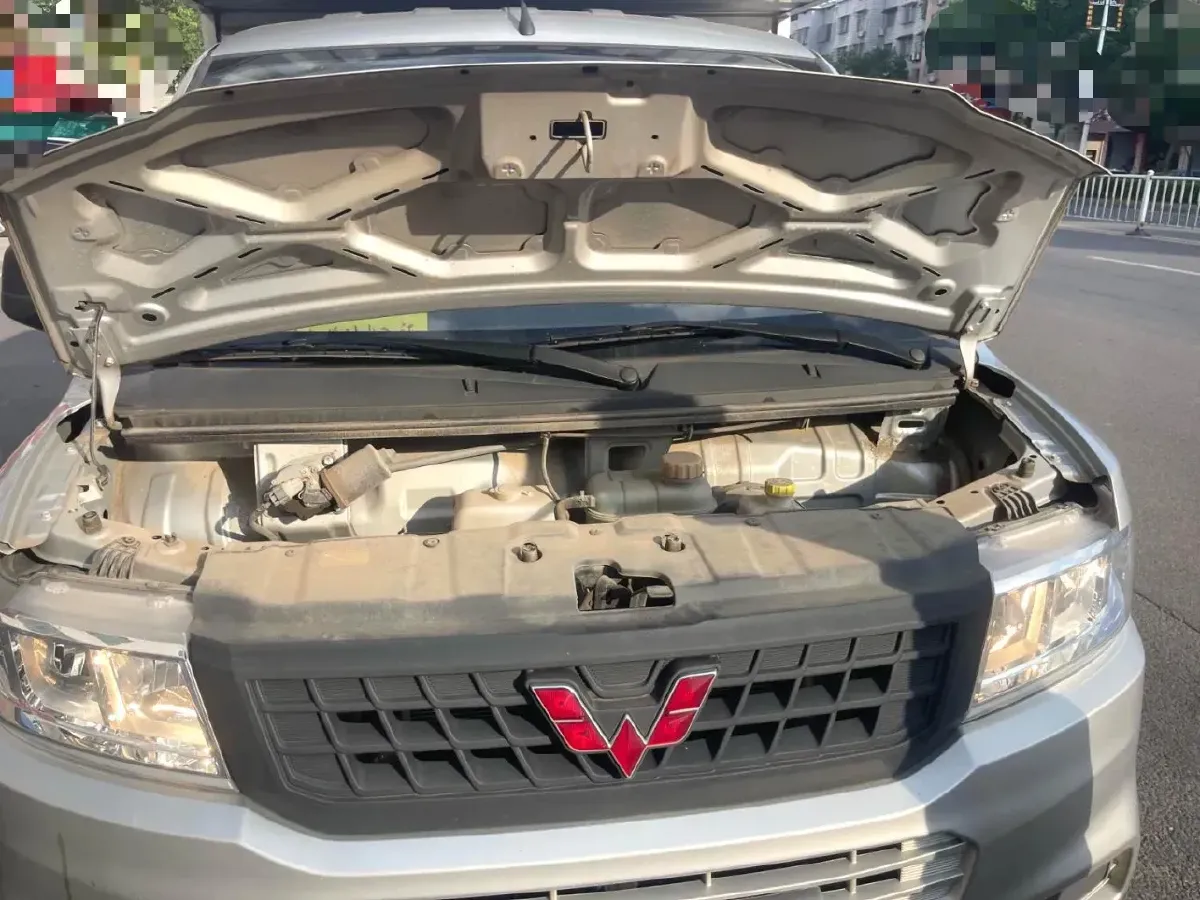 2021 WuLing RongGuang Mini Truck Special 1.5L 99HP L4 5MT,autocango,china used car exporter,china ev exporter,chinese used car exporter,chinese used ev exporter