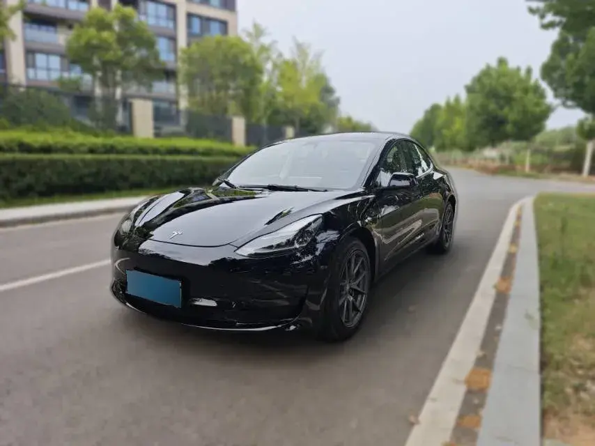 2022 Tesla Model 3 BEV 60KWH