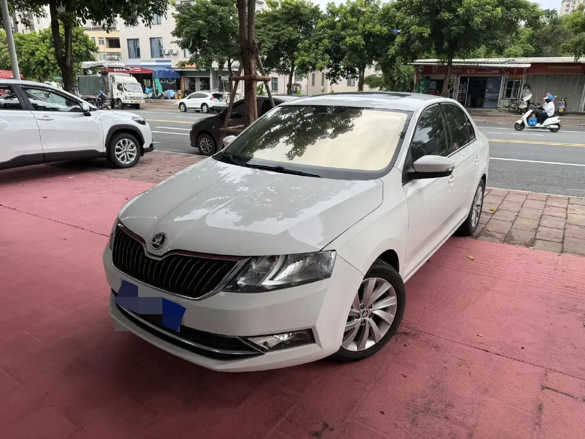 2018 Skoda Rapid 1.6L 110HP L4 6AT