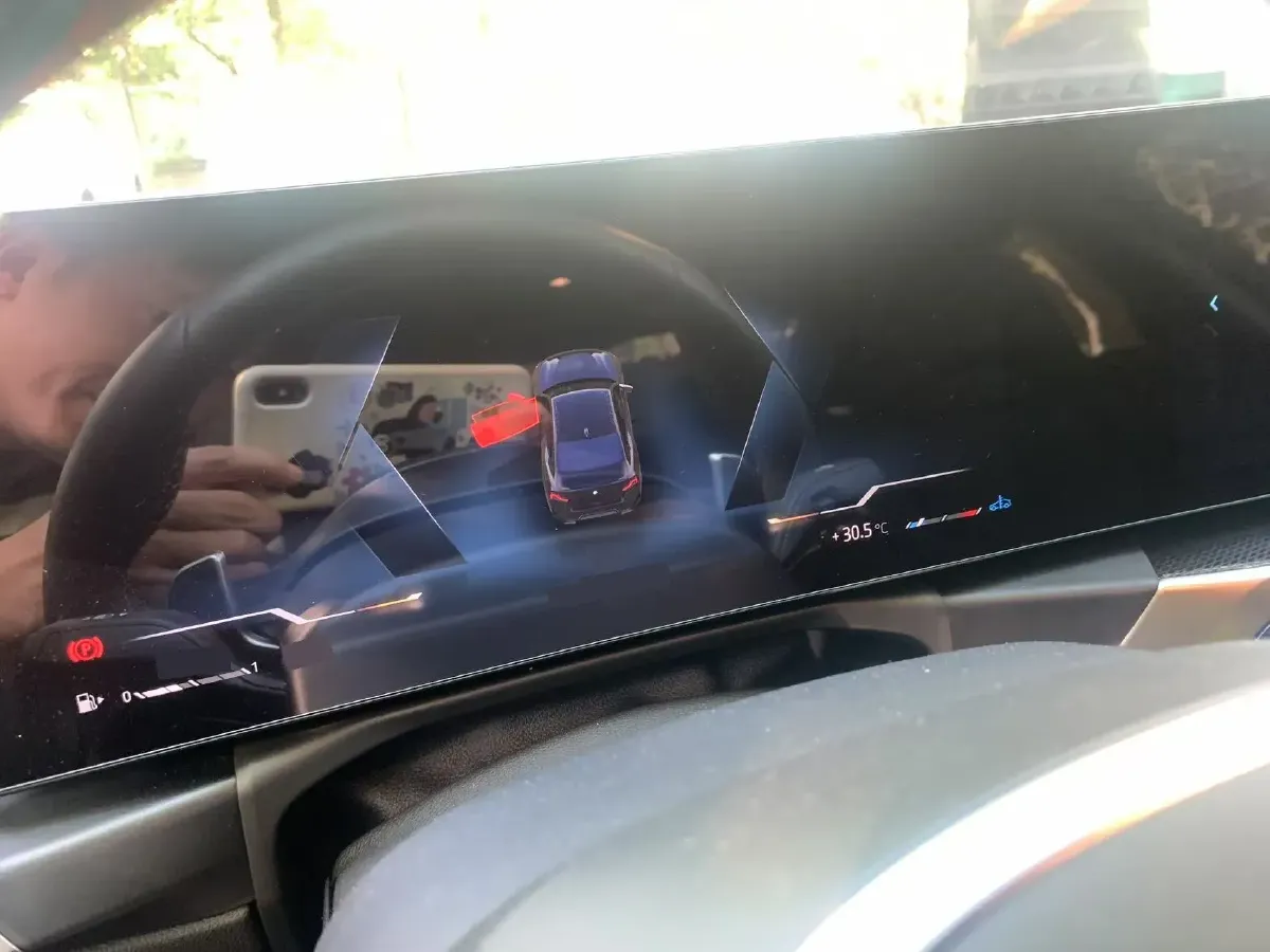 2024 BMW 3.0T 333HP L6 8AT,autocango,china used car exporter,china ev exporter,chinese used car exporter,chinese used ev exporter