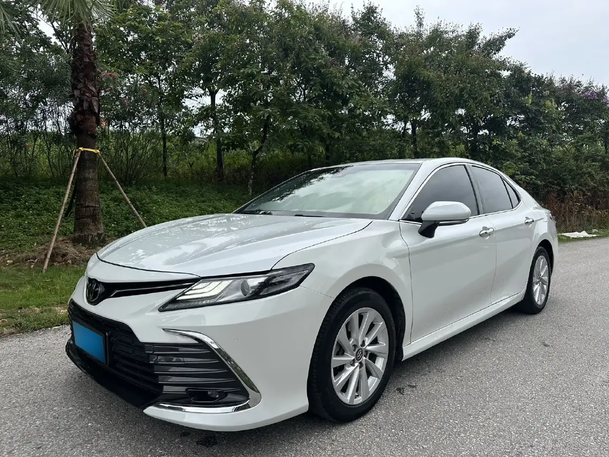 2021 Toyota Camry 2.0L 178HP L4 CVT