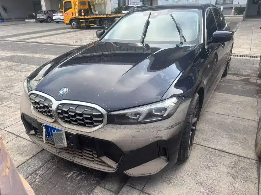 2024 BMW 3 Series 2.0T 184HP L4 8AT