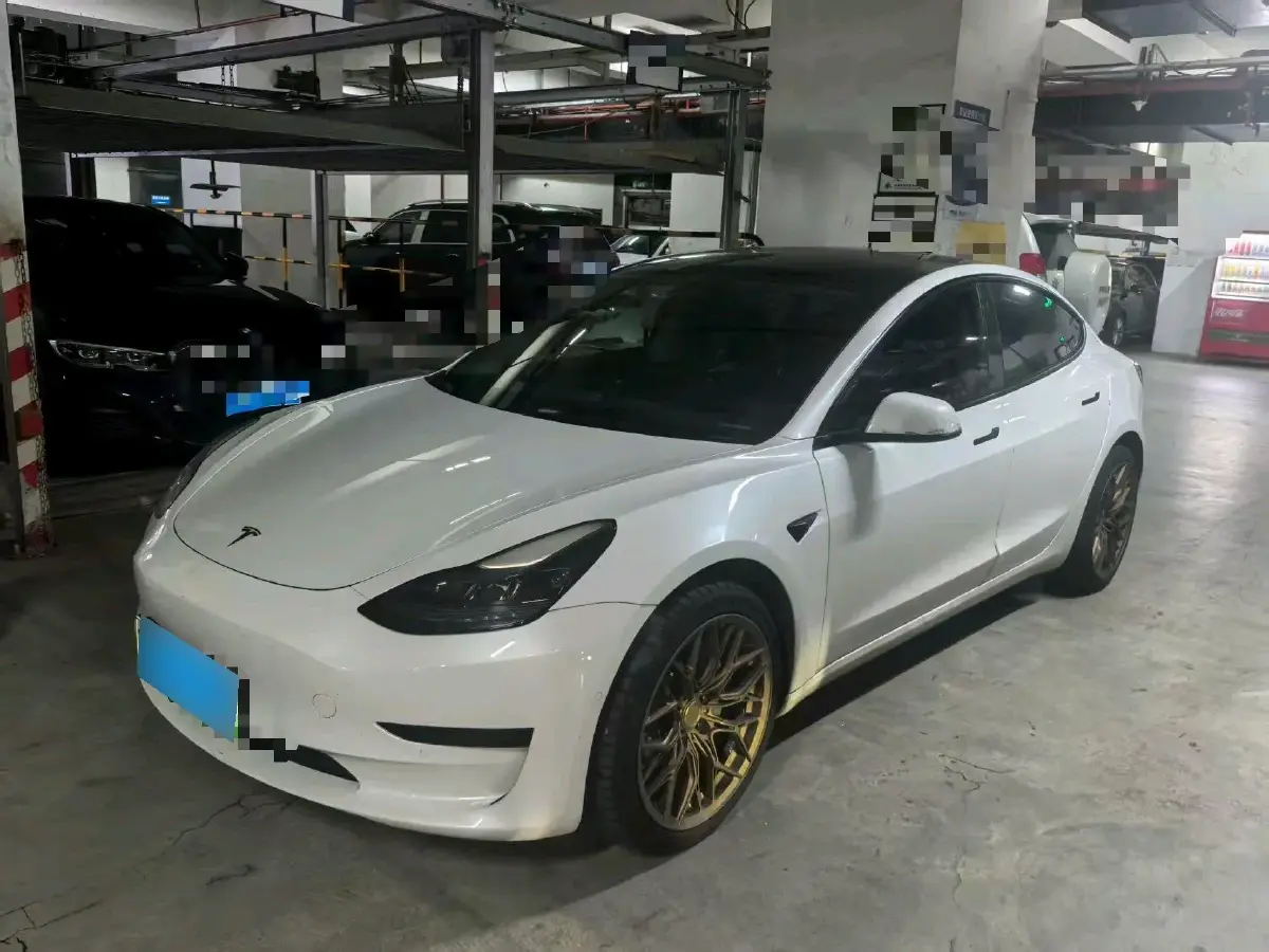 2022 Tesla Model 3 BEV 60KWH