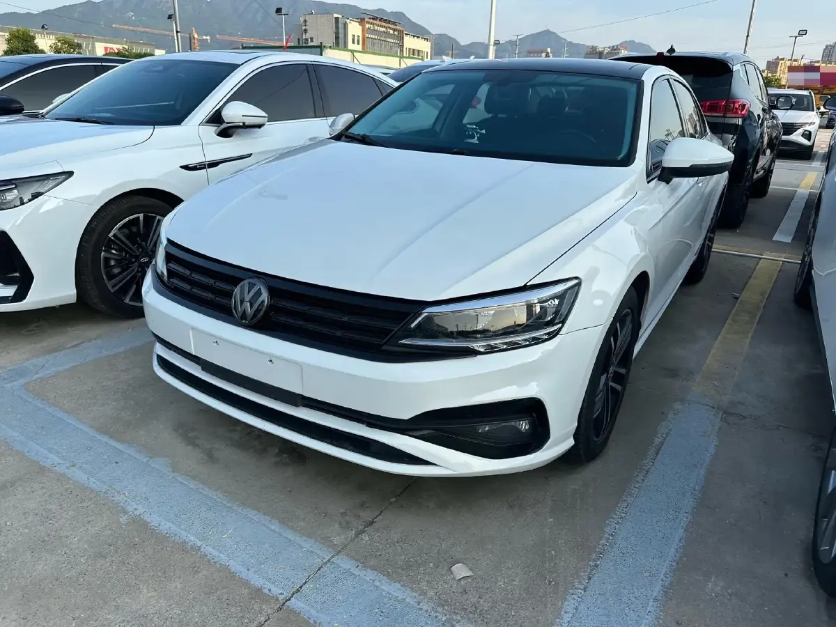 2019 Volkswagen Lamando 1.4T 150HP L4 7DCT