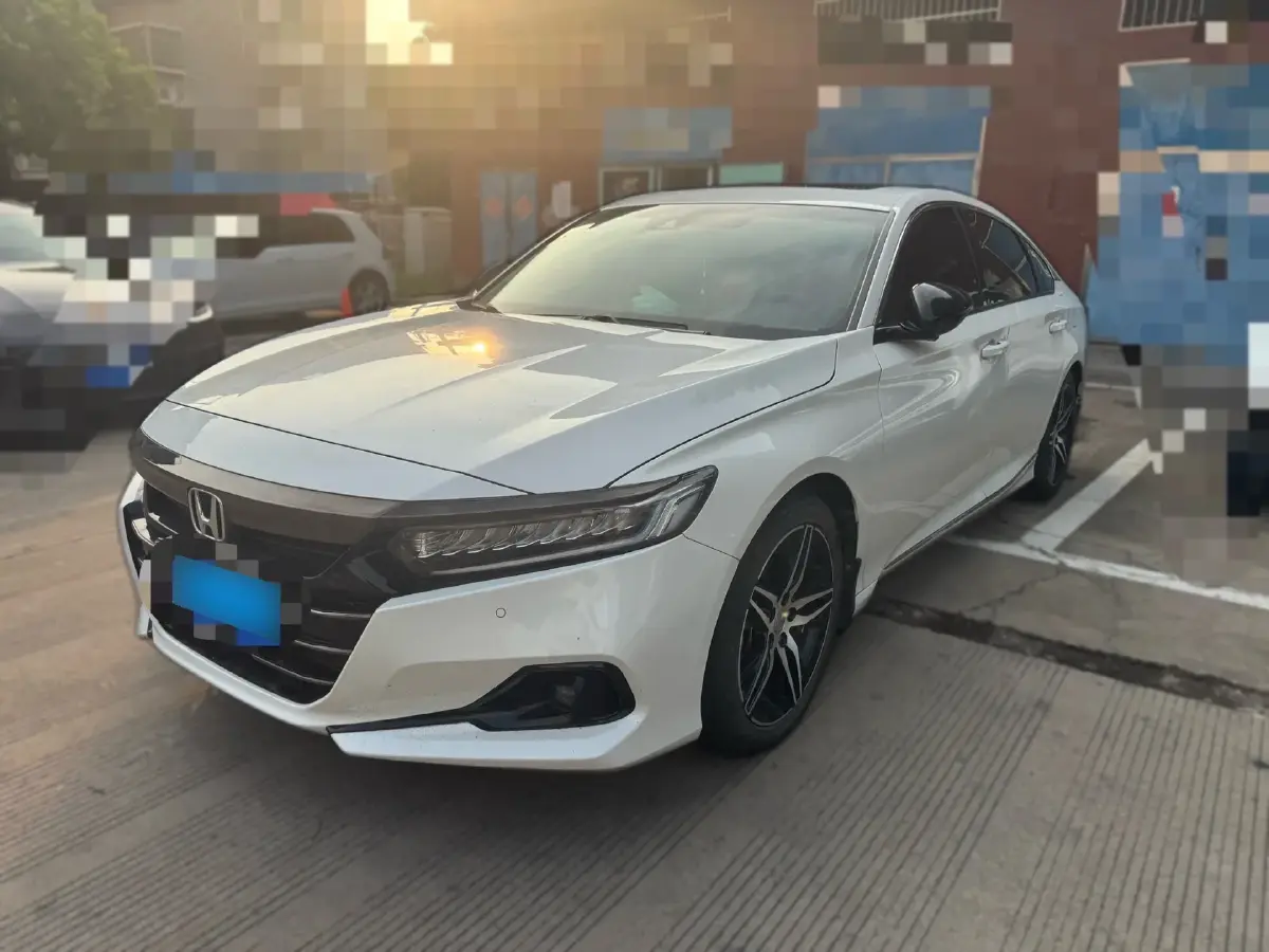 2022 Honda Accord 1.5T 194HP L4 CVT