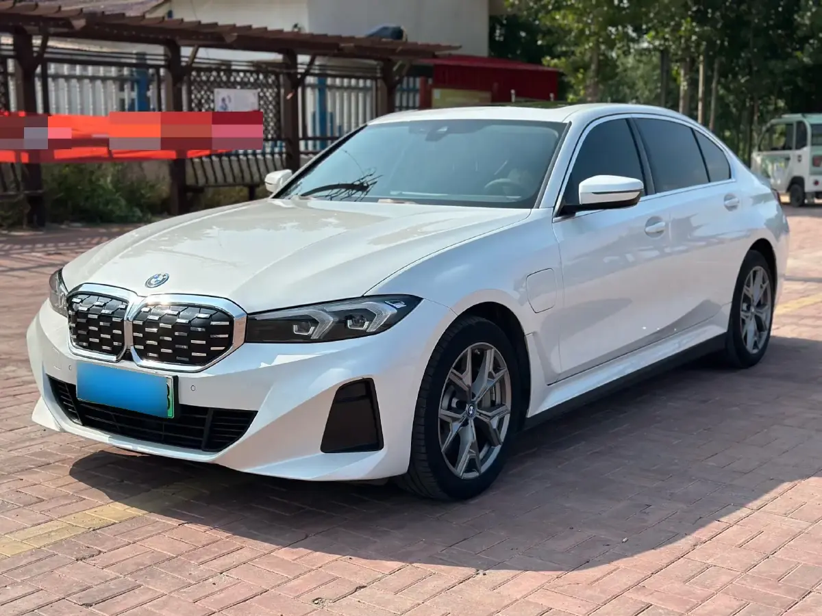 2022 BMW i3 BEV 70KWH