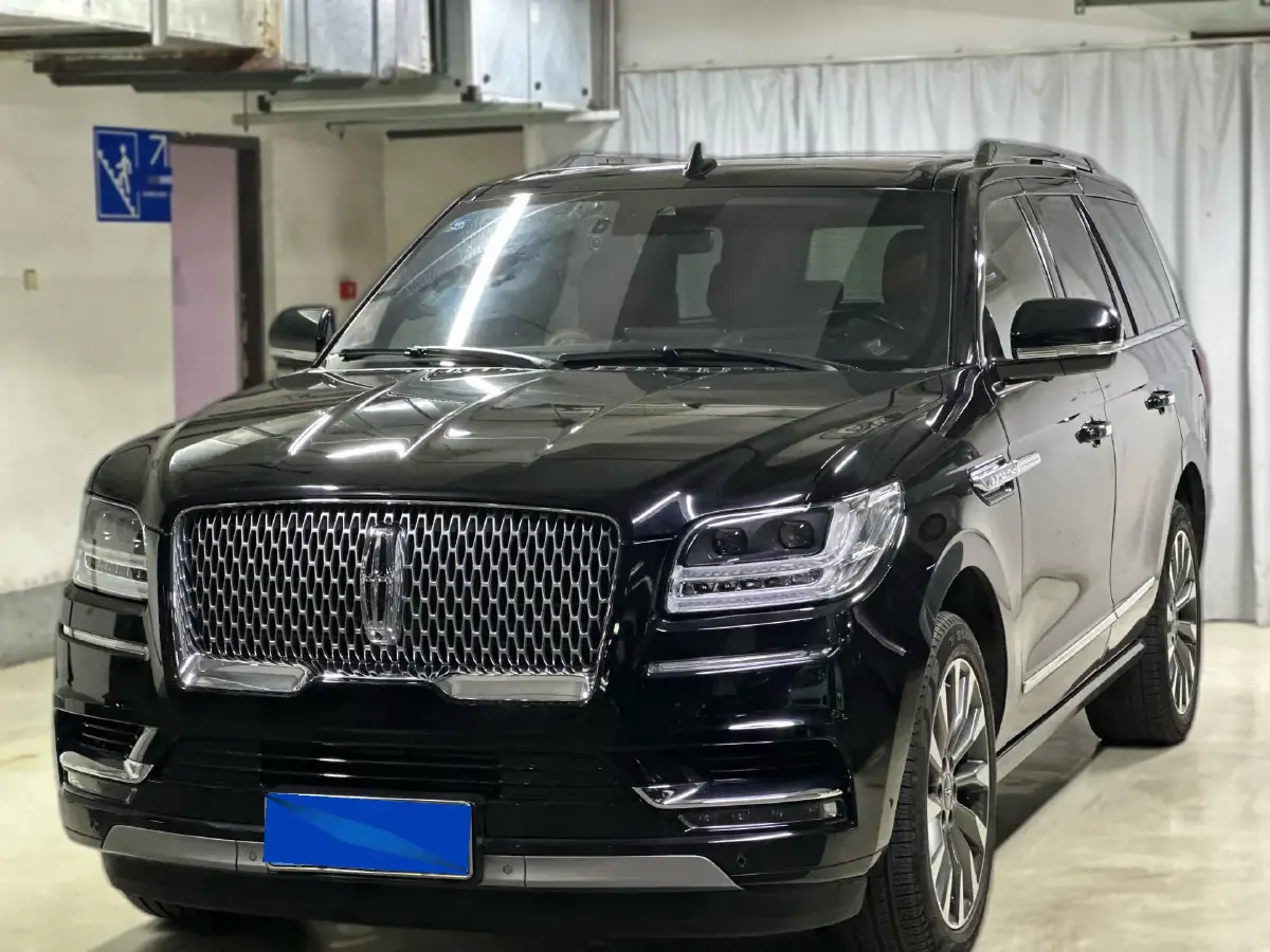 2019 Lincoln Navigator 3.5T 388HP V6 10AT