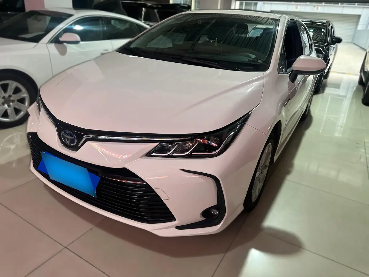 2022 Toyota Corolla 1.8L 98HP L4 E-CVT Hybrid