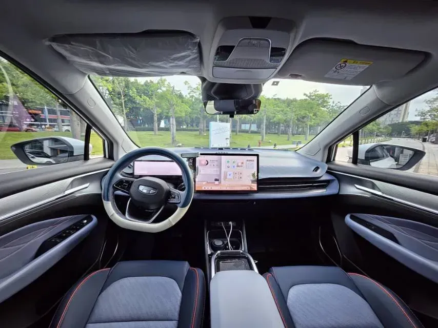 2022 Geometry M6 BEV 53KWH,autocango,china used car exporter,china ev exporter,chinese used car exporter,chinese used ev exporter