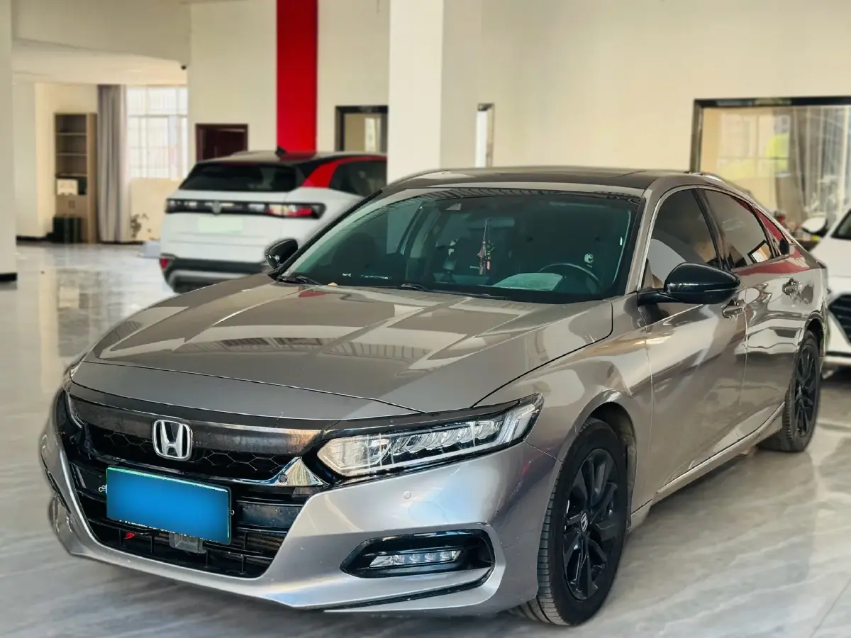 2021 Honda Accord 1.5T 194HP L4 CVT