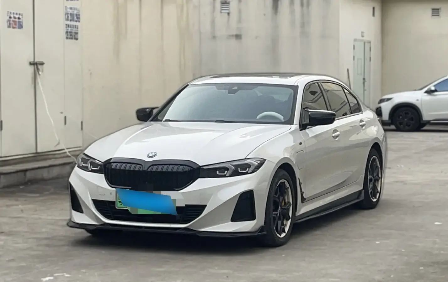 2022 BMW i3 BEV 70KWH