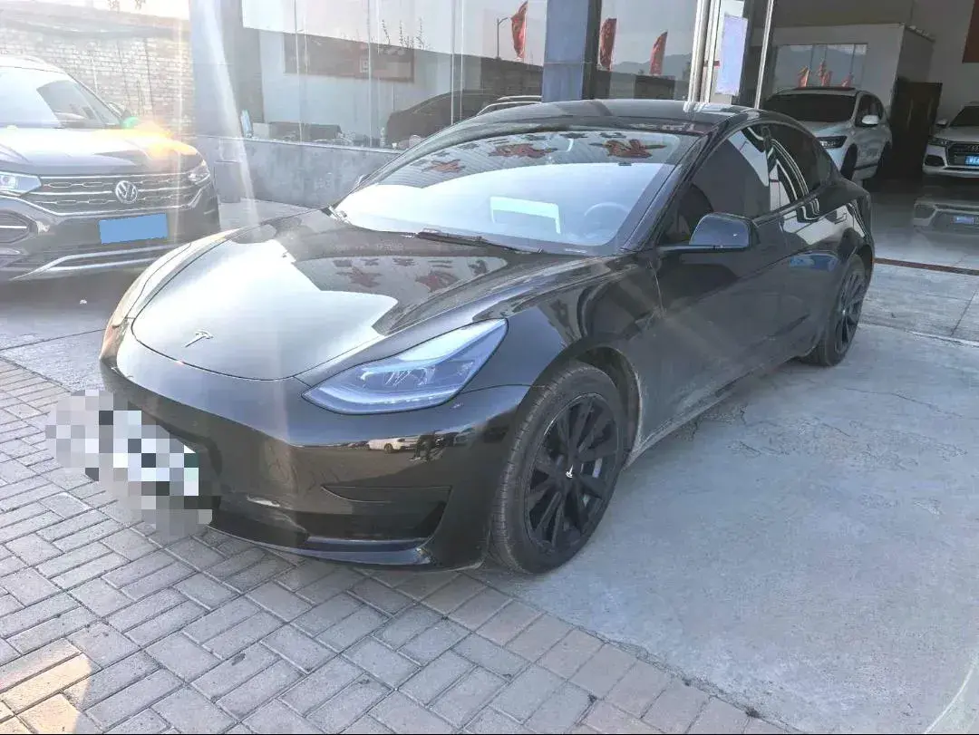 2022 Tesla Model 3 BEV 60KWH