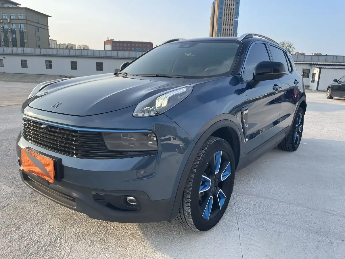 2019 LYNK&CO 01 2.0T 190HP L4 6AT