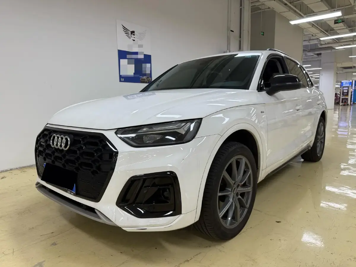 2022 Audi Q5L Sportback 2.0T 190HP L4 7DCT