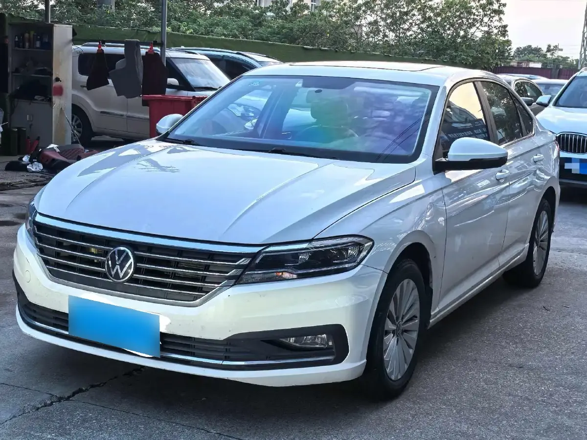 2021 Volkswagen Lavida 1.5L 113HP L4 6AT