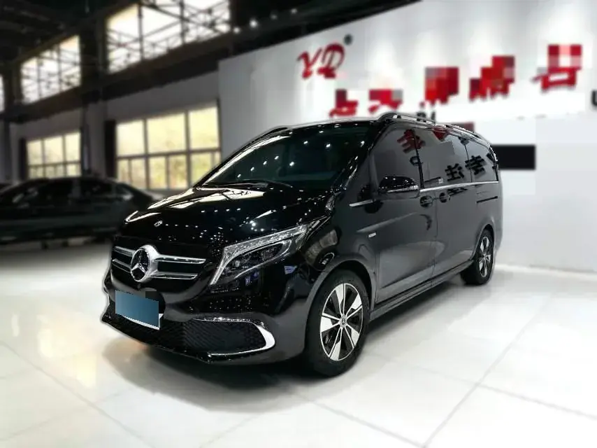 2021 Mercedes-Benz V Class 2.0T 211HP L4 9AT