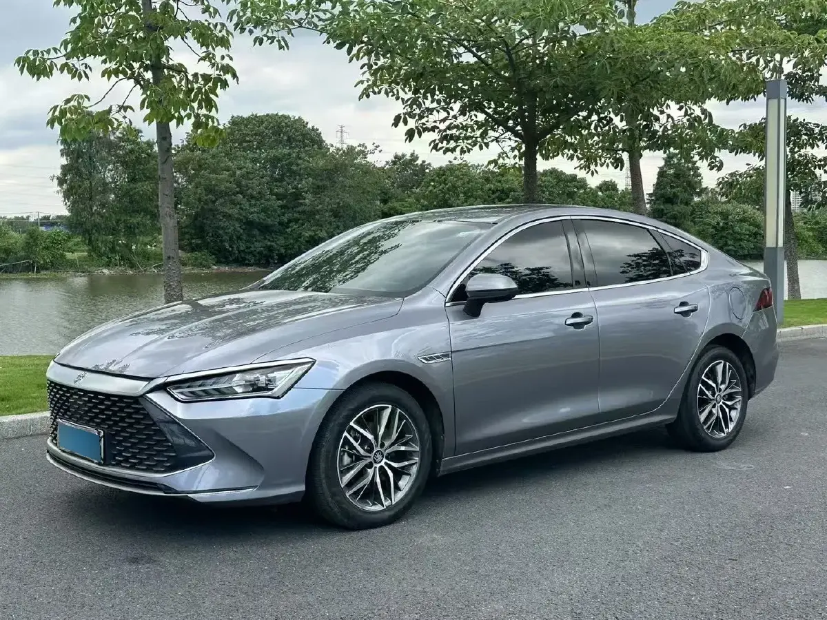 2021 BYD Qin Plus 1.5L 110HP L4 E-CVT PHEV 8.32KWH