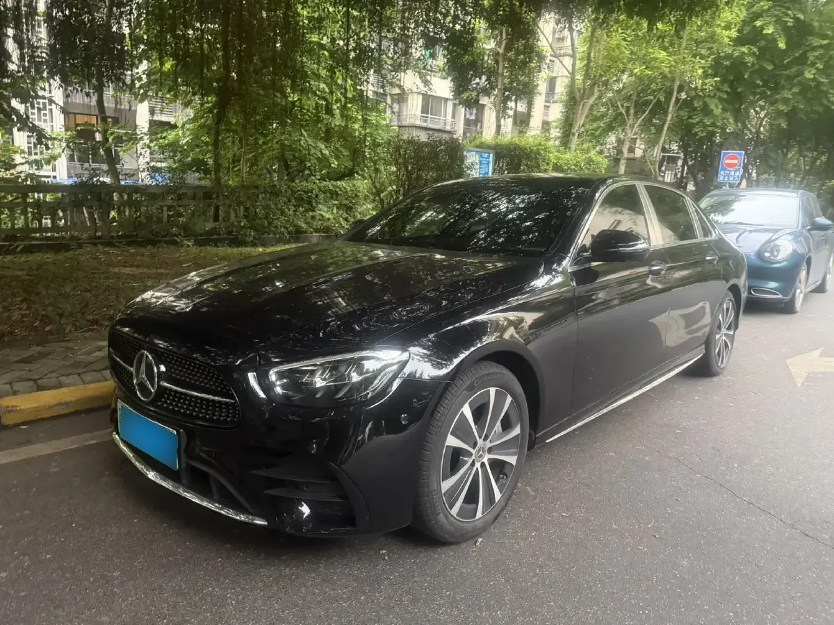 2022 Mercedes-Benz E Class 2.0T 211HP L4 9AT PHEV 25.4KWH