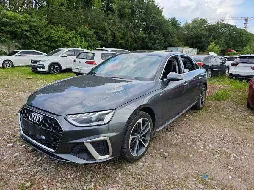2020 Audi A4L 2.0T 150HP L4 7DCT