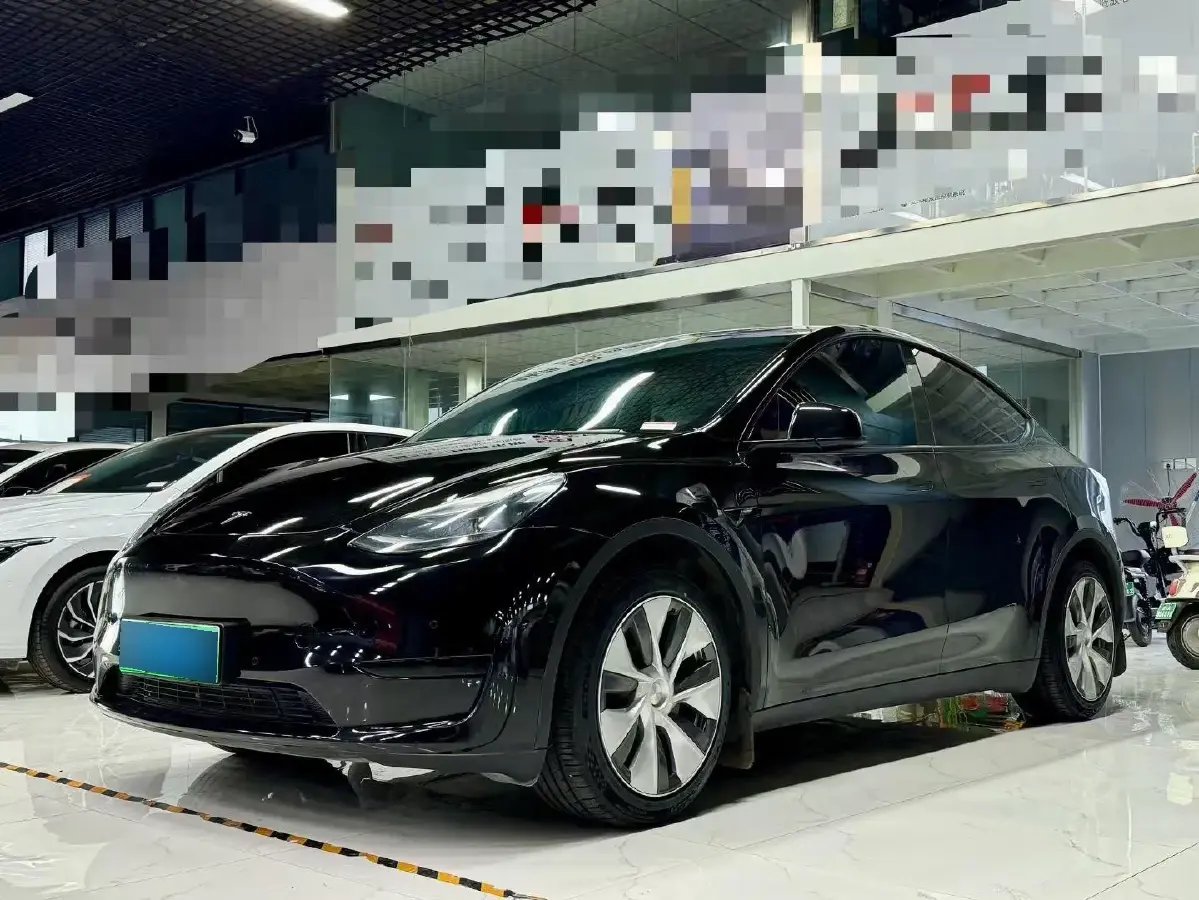 2022 Tesla Model Y BEV 60KWH