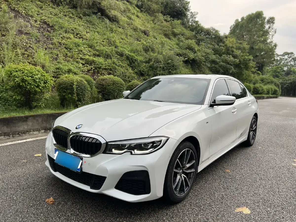 2020 BMW 3 Series 2.0T 184HP L4 8AT